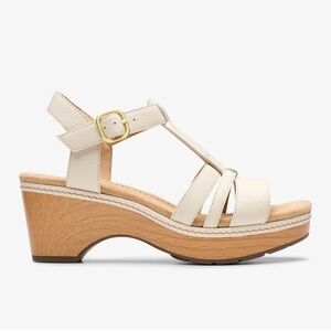 Seannah Madi Cream Leather Sandals Like New Women's Size 7.5